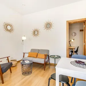 Guestready -- Cream&wood In Alcântara Lisboa